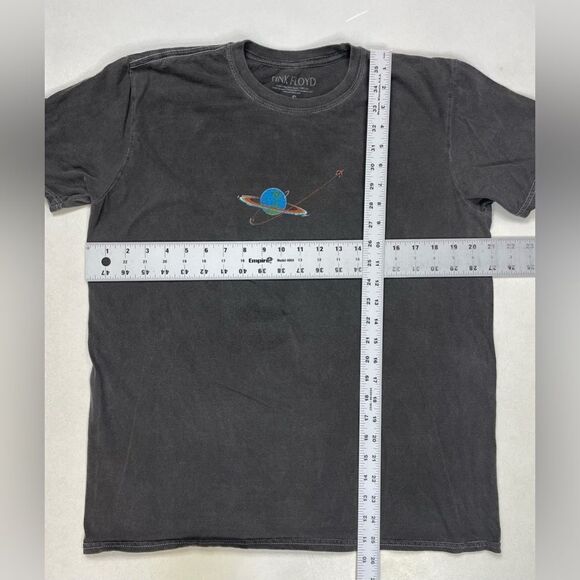 Pink Floyd Graphic T-shirt Women Small Gray Short Sleeve Music - Picture 5 of 5